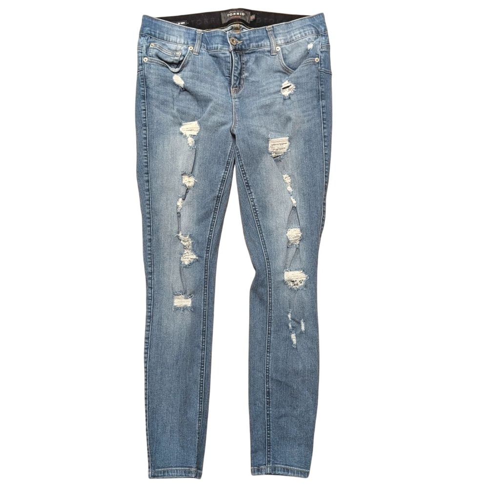 Torrid Bombshell Skinny‎ Jeans Plus 14 14R Ripped Distressed Stretch Denim Pants